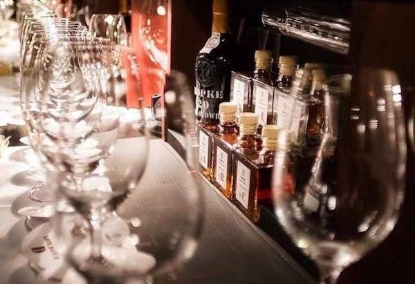 Quinta de São Luiz - Private Wine Tastings Online