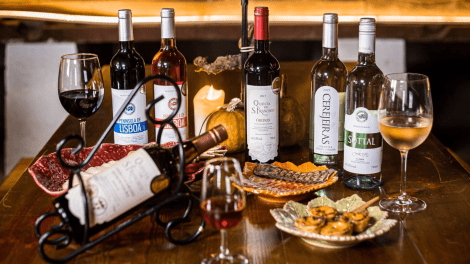 QUINTA DO SANGUINHAL - GUIDED TOURS + WINE TASTING