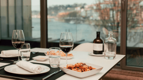 ESPAÇO PORTO CRUZ-TASTING OF REGIONAL PRODUCTS